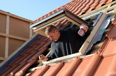 Pose de fenêtres de toit Velux à Rampillon